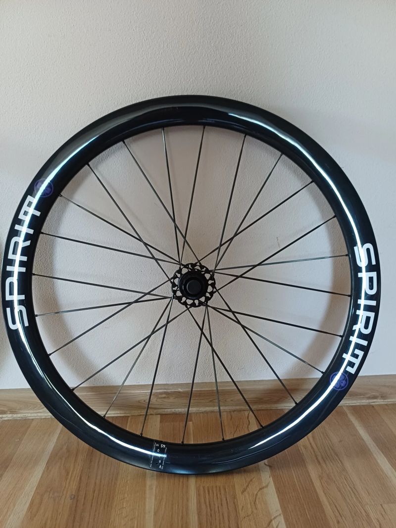 Celokarbonová kola Spirit Venom 45 (UCI certifikace)