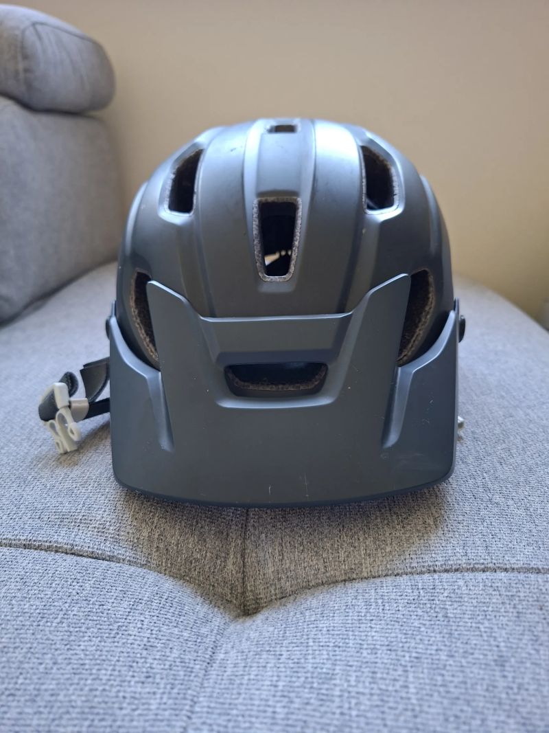 Giro Source (55-59cm)