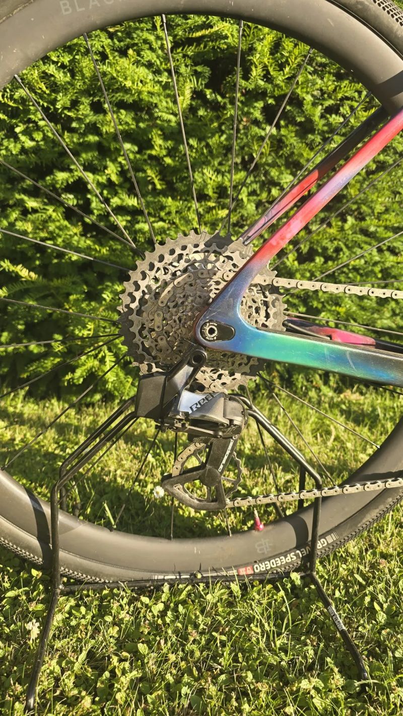 Factor OSTRO GRAVEL (vel. 56)