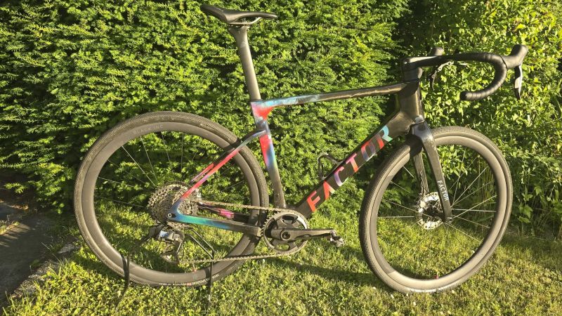 Factor OSTRO GRAVEL (vel. 56)