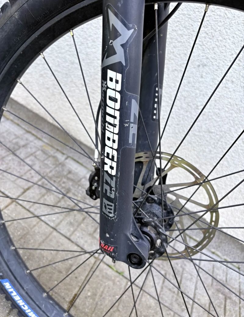 Ghost ASX Essential 160, upgrade AXS