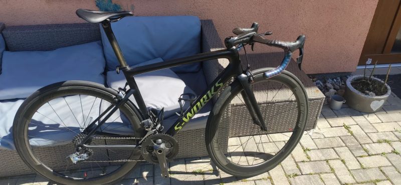 S-Works Tarmac SL6 (54) – SRAM Red eTap / Roval CLX 50 / Zipp Aero