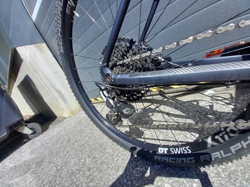 Radon Jealous Al 10.0 vel.M 