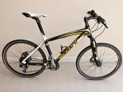 SCOTT Scale RC Carbon – 10,8 kg, vel. M (170–180 cm), XT, Fox