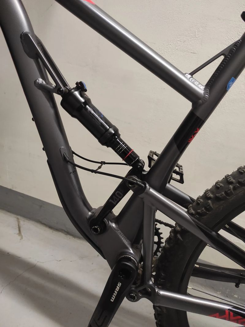 Celoodpružené kolo 29 Kellys Thorx 10 (L)