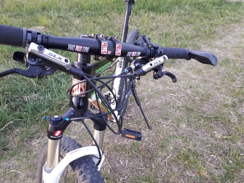 Pells RAZZER Carbon X9 D