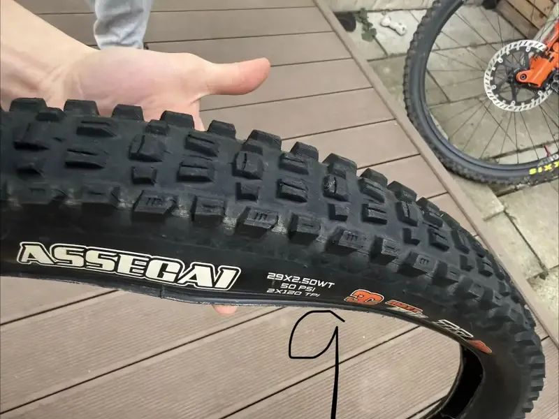 MAXXIS pláště