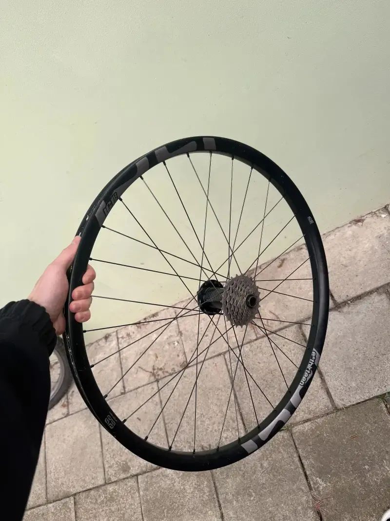 Karbon E13 LG1 Race DH