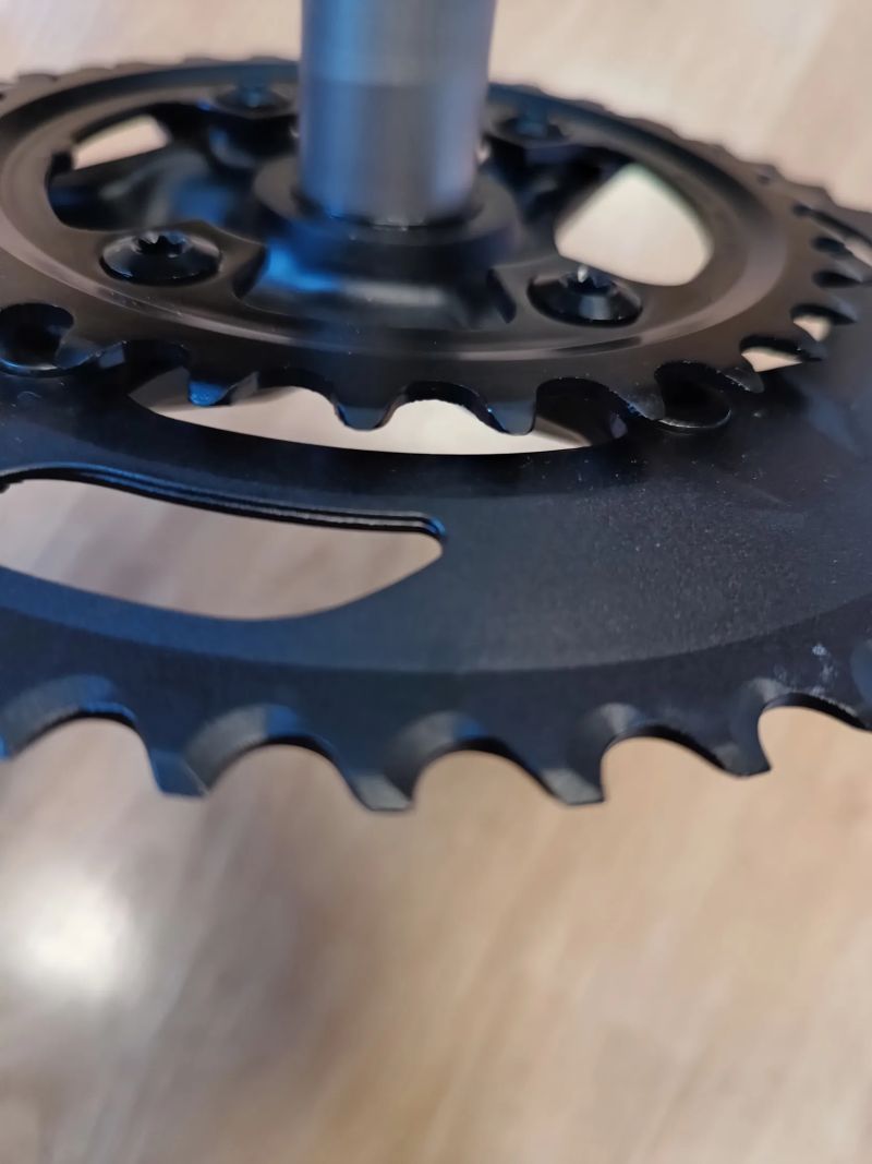 Kliky Shimano GRX FC-RX600 (2x11, 175 mm)