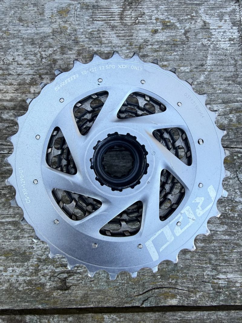 Sram red 10-33