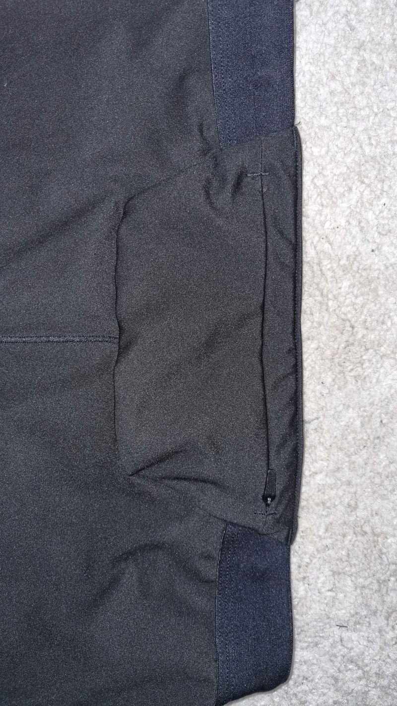 Nové pánske bezecke kratasy Kiprun vel: L