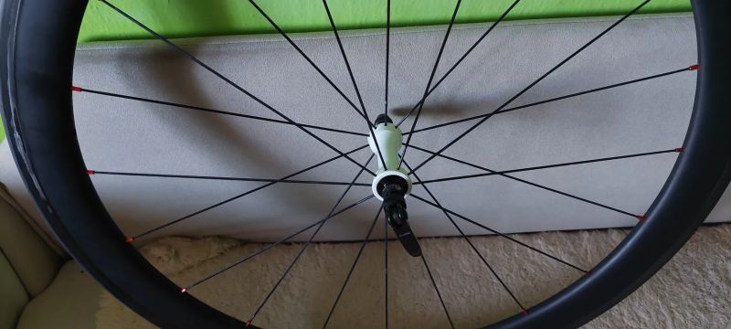 Karbonová klasická ráfková kola