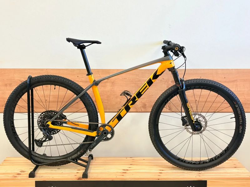 Trek PROCALIBER 9.7 karbonová kola 