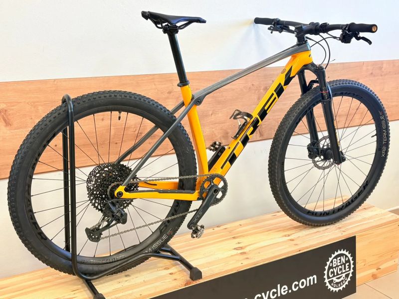 Trek PROCALIBER 9.7 karbonová kola 