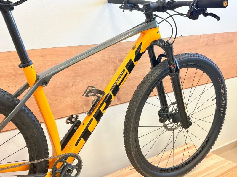 Trek PROCALIBER 9.7 karbonová kola 