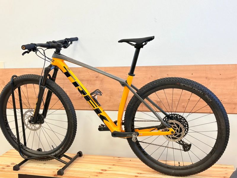 Trek PROCALIBER 9.7 karbonová kola 