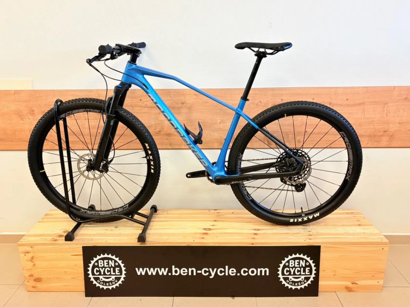 Mondraker Chrono carbon R AXS