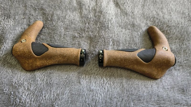 Aaron Horn biokork Lock On