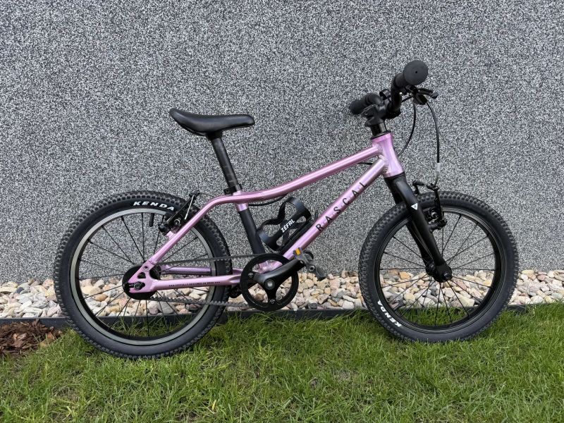 Rascal 16 – růžová, lehké dětské kolo, záruka