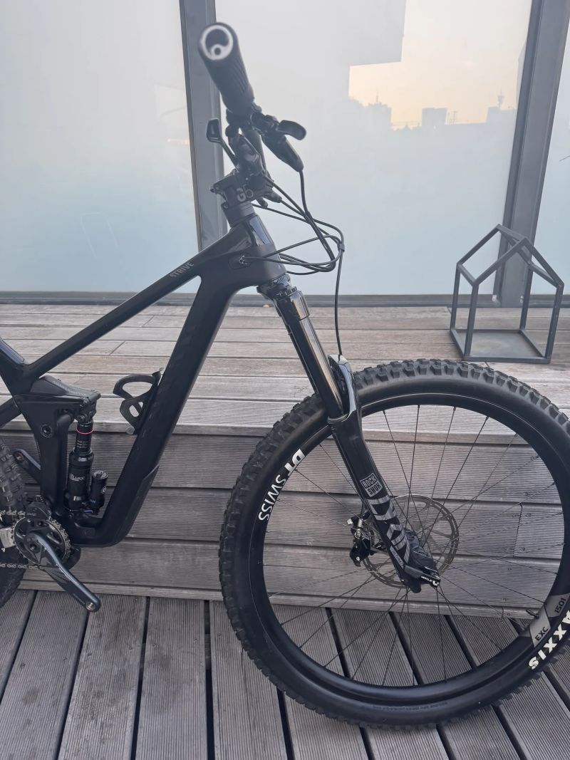 Canyon Strive CF 9