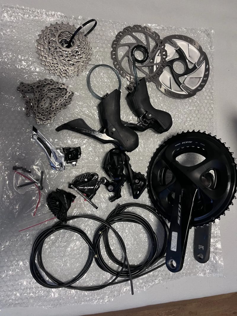 Shimano 105 R7000 - kompletni sada
