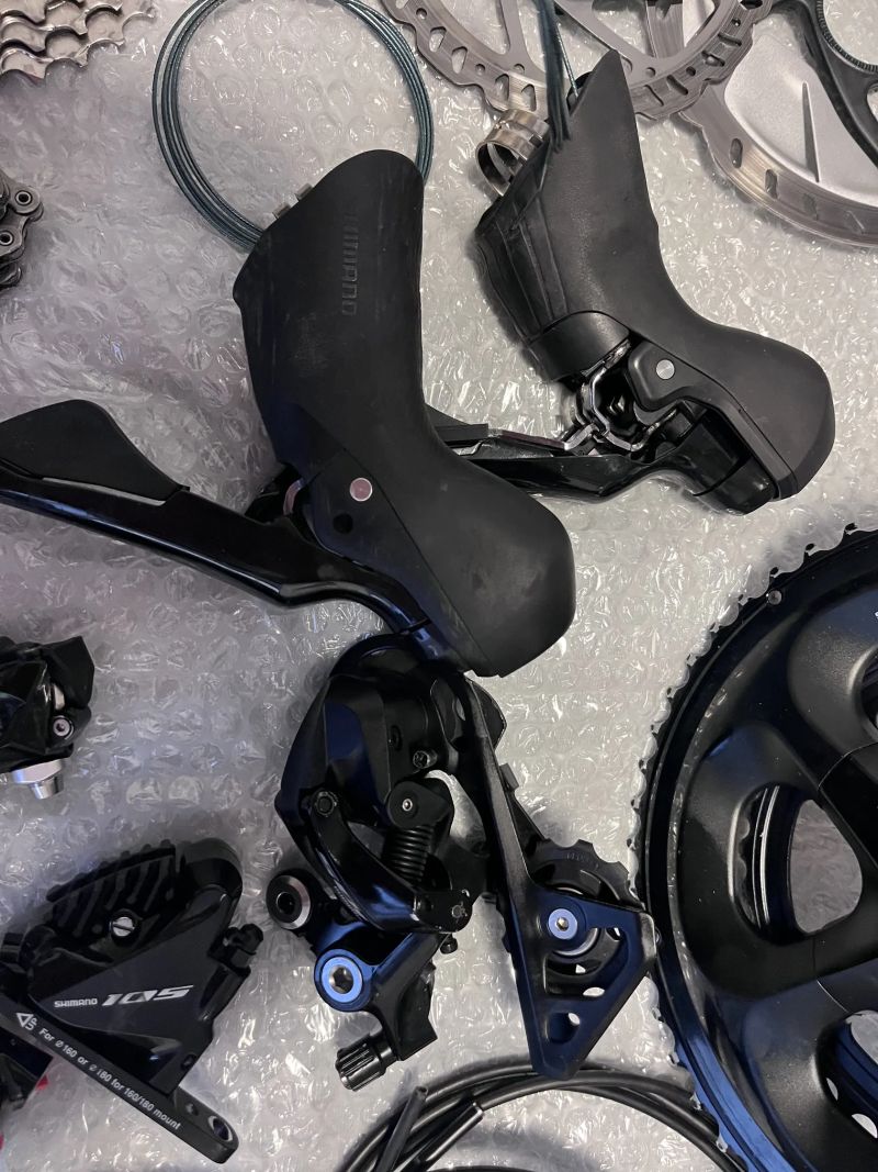Shimano 105 R7000 - kompletni sada