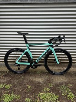 Bianchi Oltre - NOVÉ, ULTEGRA Di2, WATTMETR