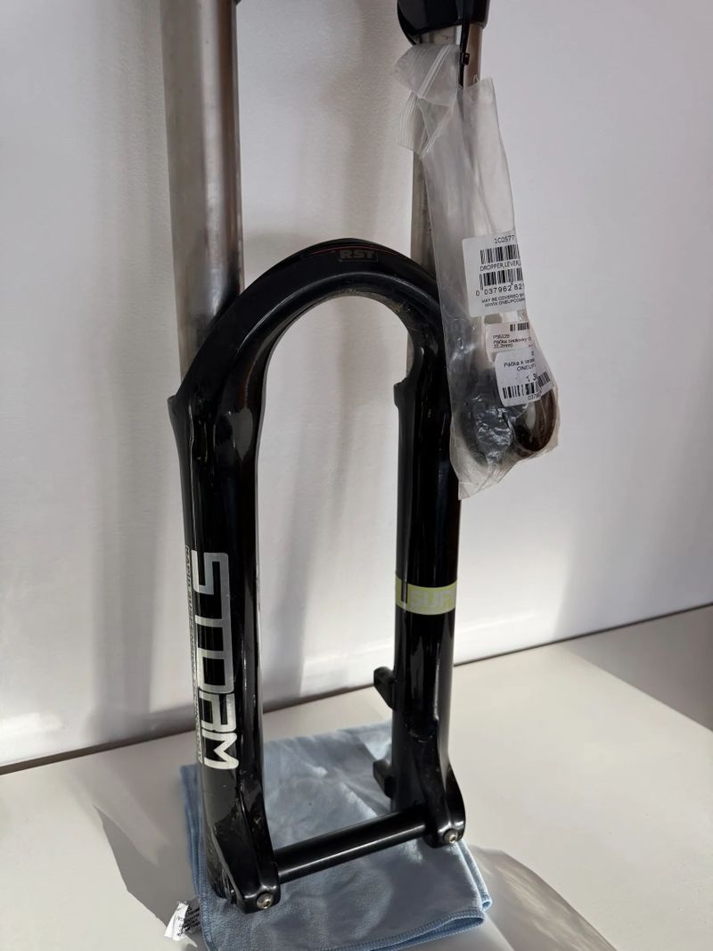 VIDLICE RST STORM 180MM