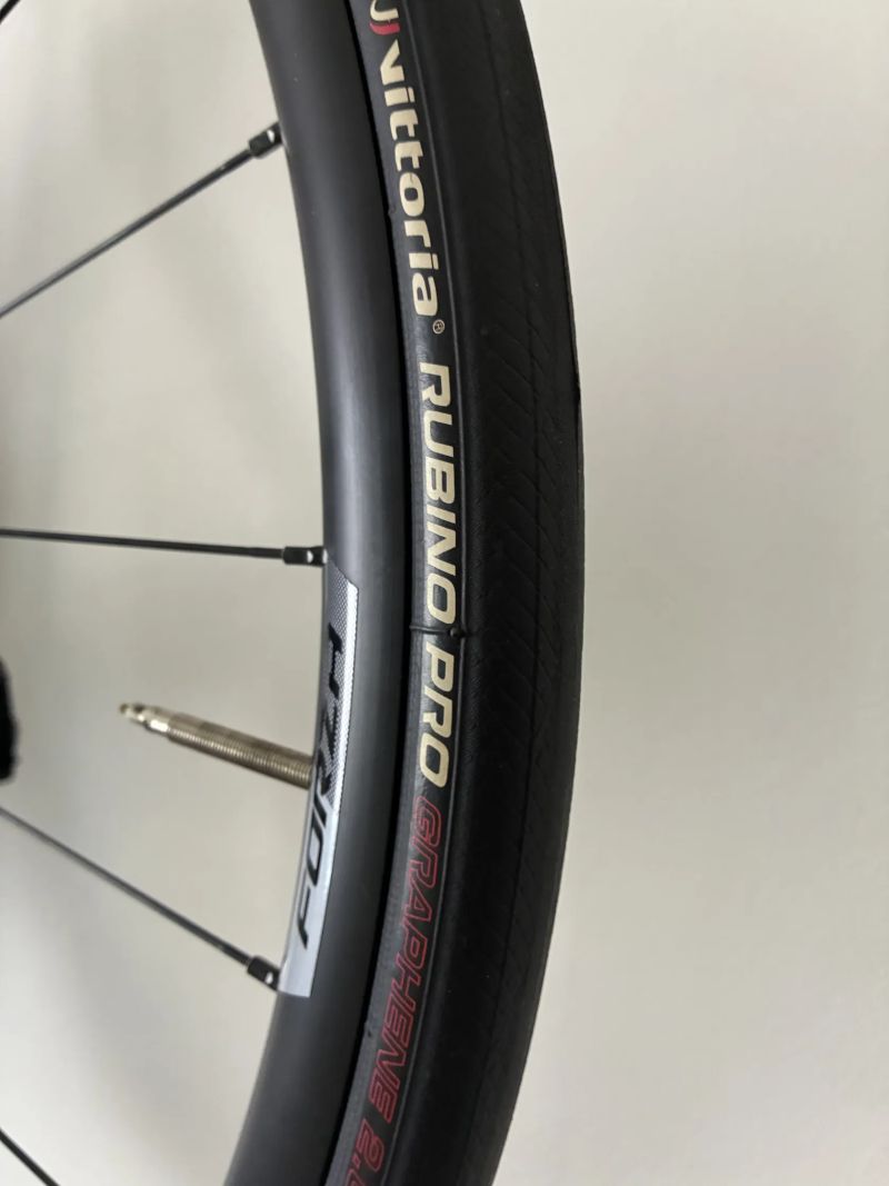 2 ks Vittoria Rubino PRO G2.0