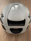 Helma KASK Protone vel L bílá, lehká, nebouraná, používaná, ale výborný stav