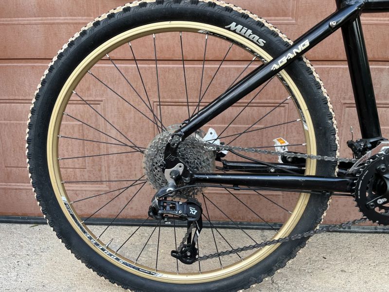 Dámské kolo Autor AGang Nikita 8.0 rám 16“ (S), kola 26“