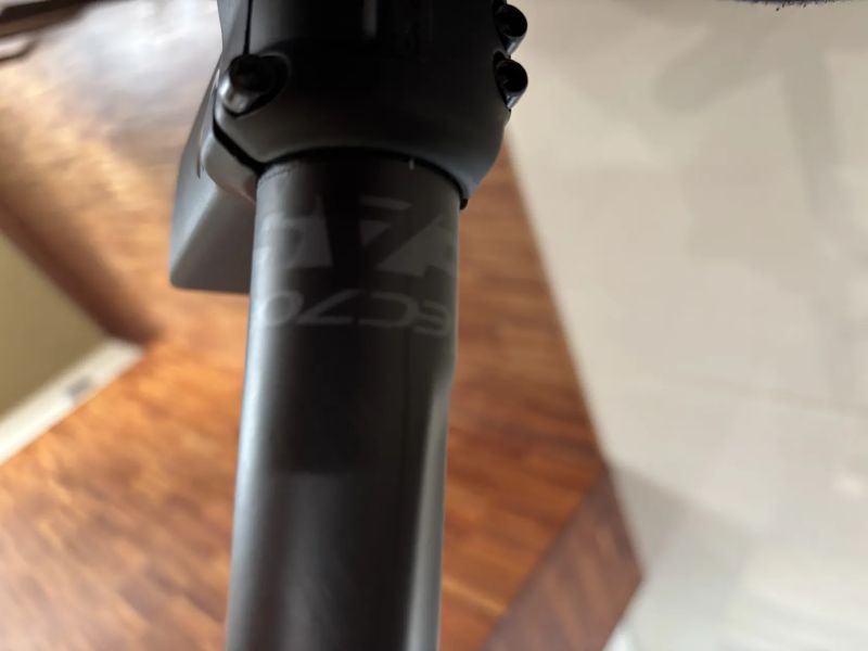 Silnicni riditka Easton EC70 SL