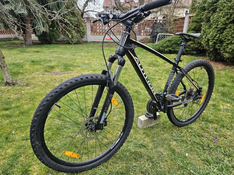 Author Pegas 27,5 Hydraulické kotoučové brzdy