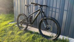 Horské kolo Trek Remedy 8