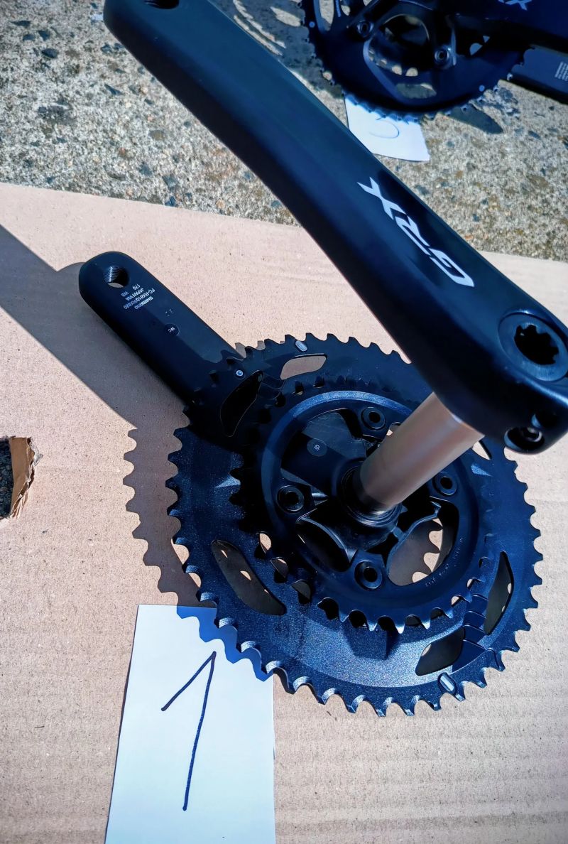 37 deka klik Shimano GRX