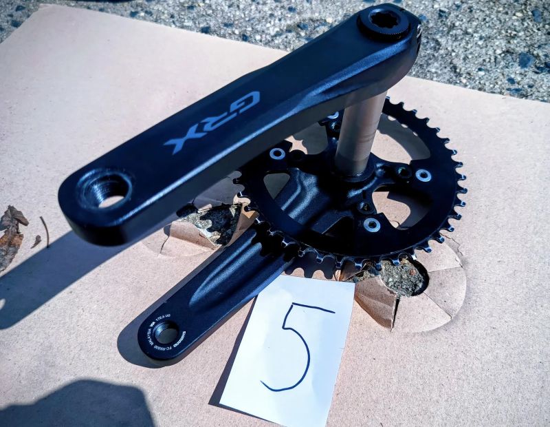 37 deka klik Shimano GRX