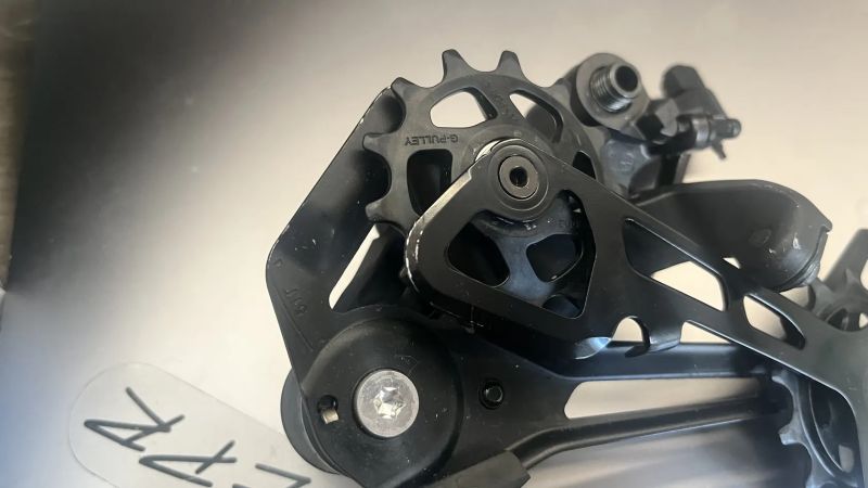 Shimano GRX 822 - SGS (dlouhé) 1x12sp