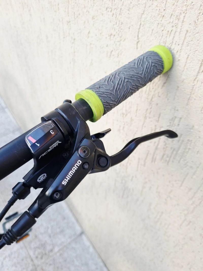 #49 Horské kolo Felt 27,5“ pro 165-185 cm