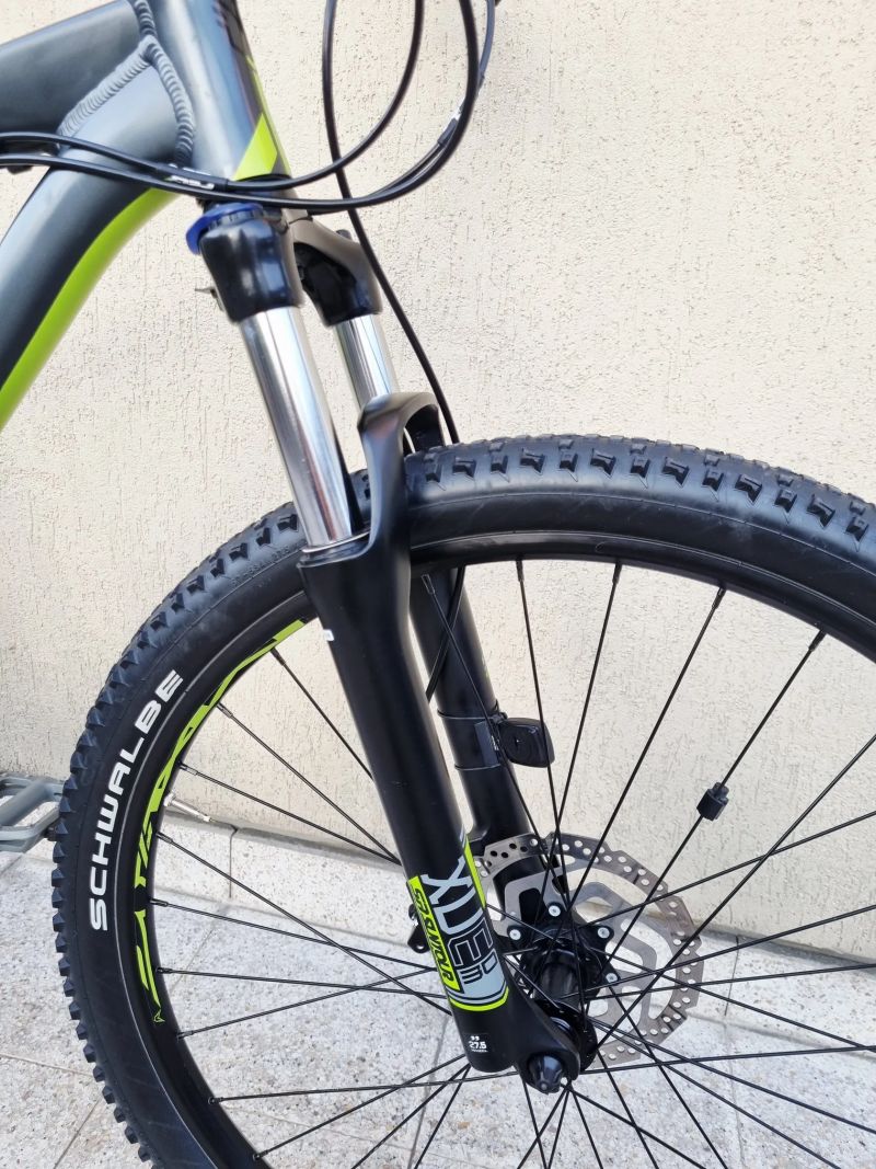 #49 Horské kolo Felt 27,5“ pro 165-185 cm