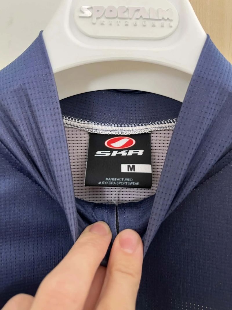 Oblečení Kalas- dres, dlouhý dres, vesta / vel. 1 (S)