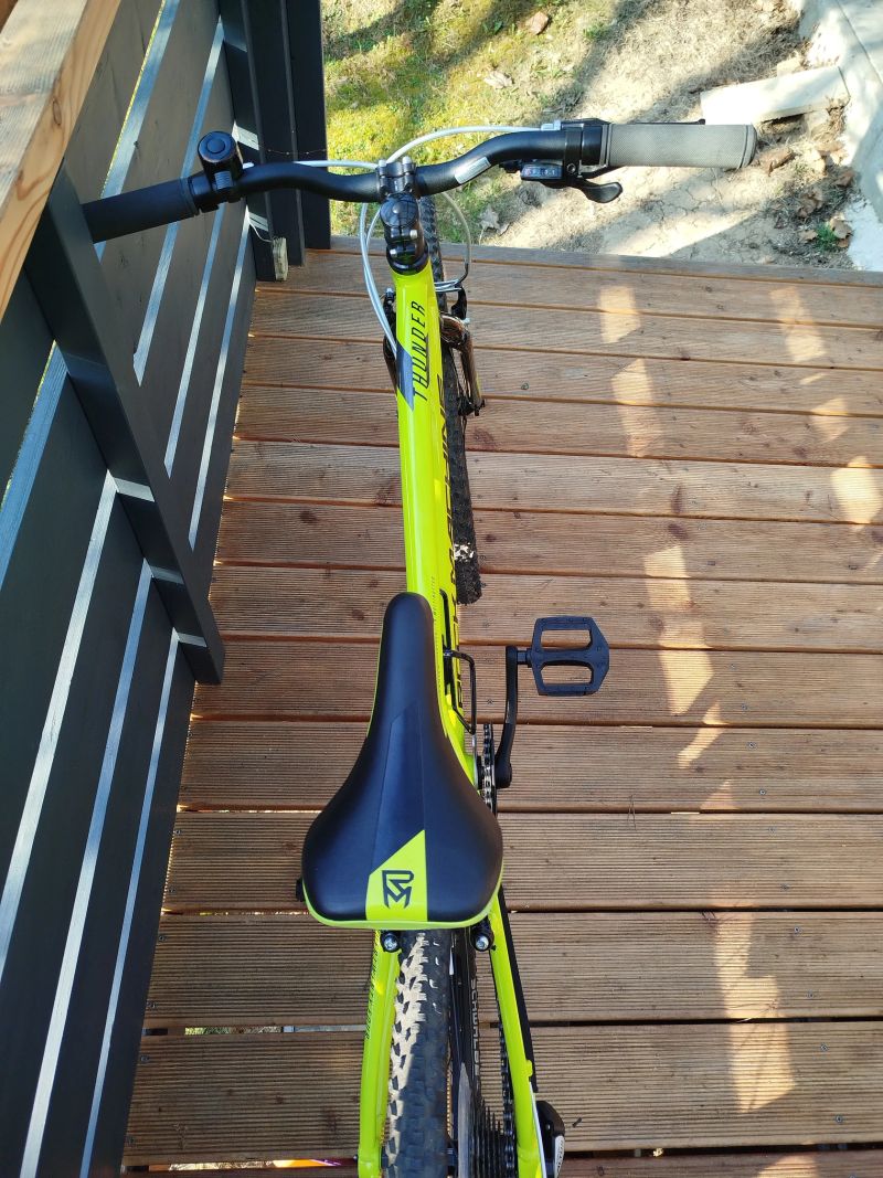 Rock Machine Thunder