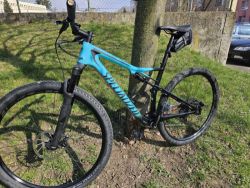 Specialized Women's Epic Comp Carbon Velikost L – NOVÝ BRAIN
