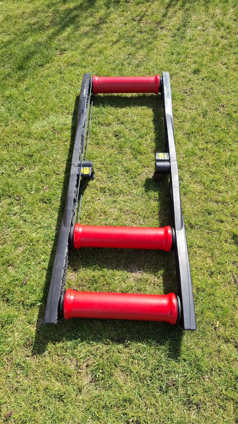 Válce Elite Arion - rozjíždění mladých závodníků