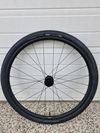 Zapletená kola Giant XCT-1 Disc (700c), minimální nájezd