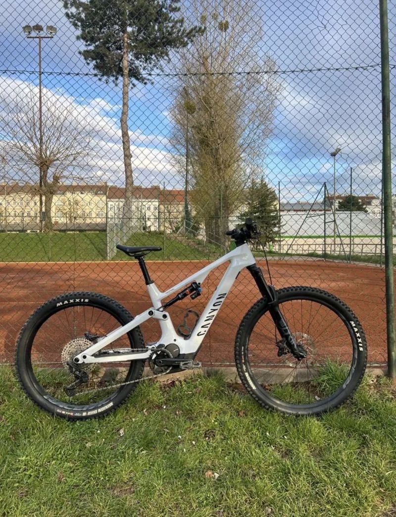 Canyon Canyon Spectral On CF7 (M) | 1200km | 900Wh