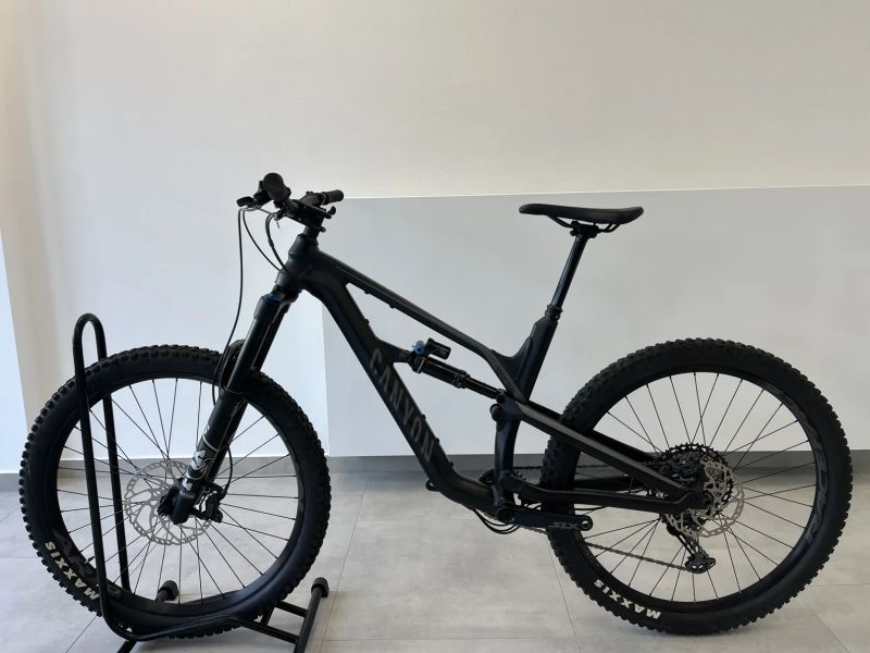 Canyon Spectral 6 M