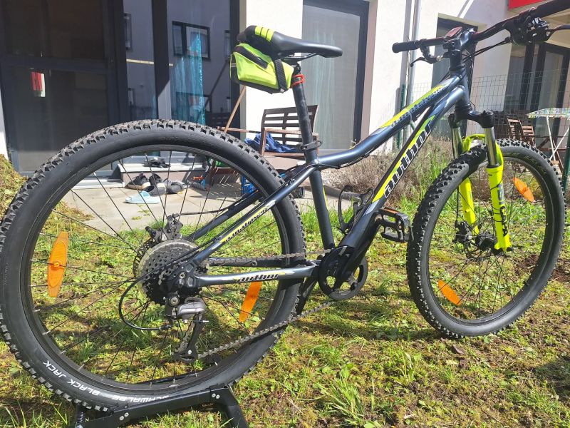 Juniorské horské kolo Author A-matrix 26 disc