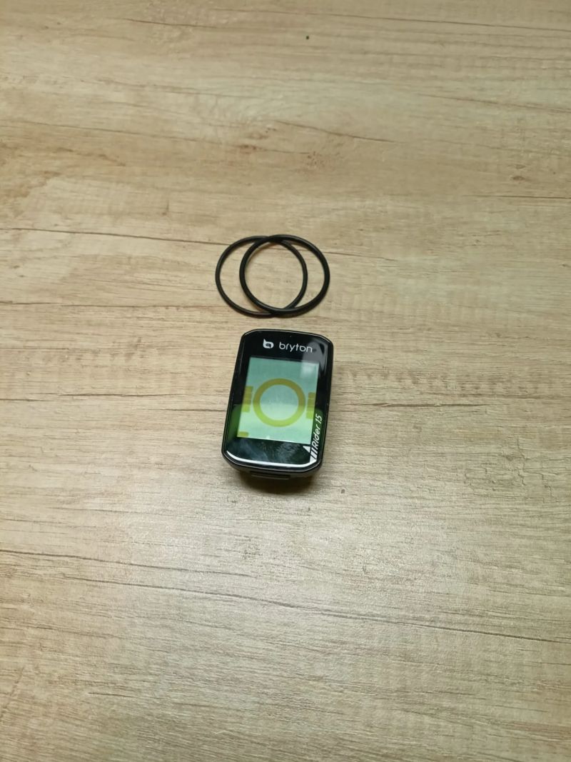 Gps tachometr bryton rider 15