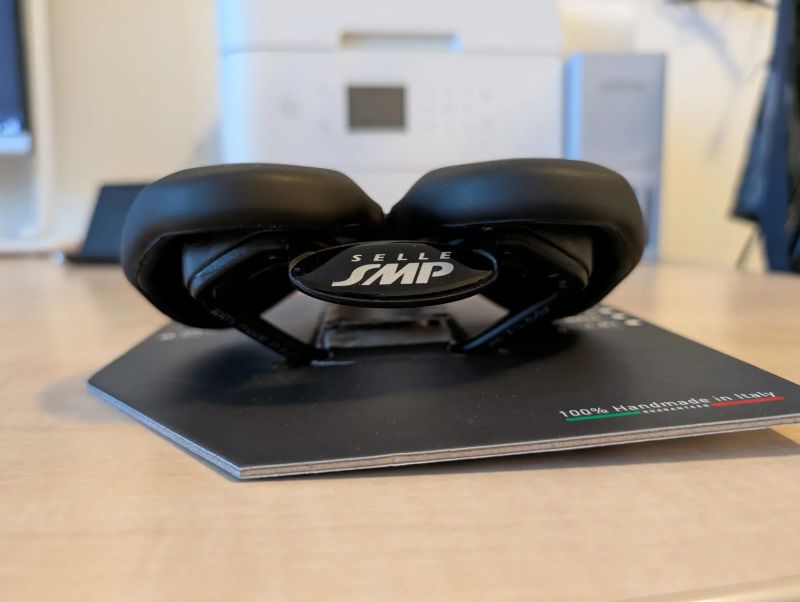 Selle SMP VT30C GEL Wide 255 x 155 mm