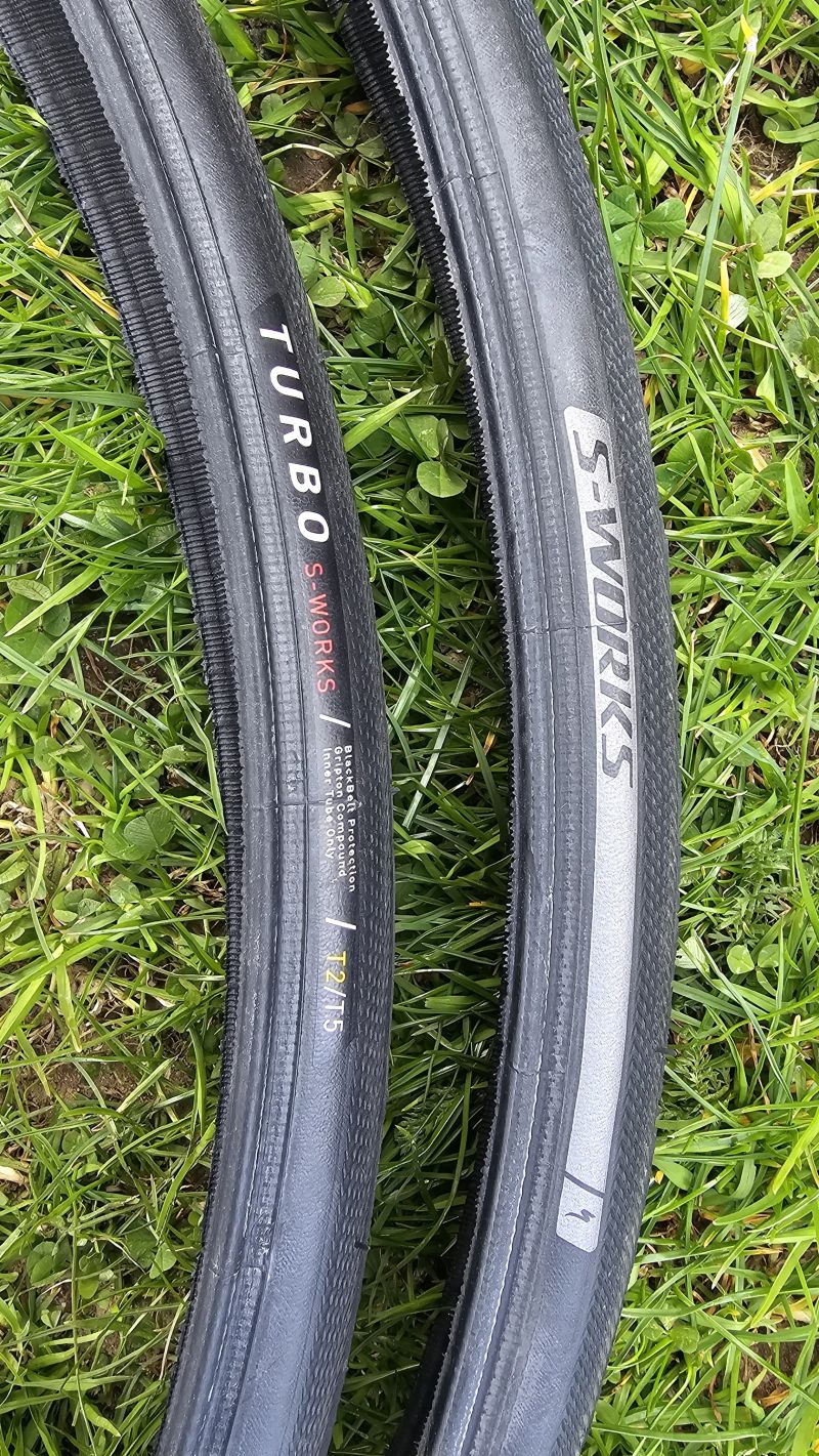 2x Silniční pláště S-Works Turbo T2/T5 700x26